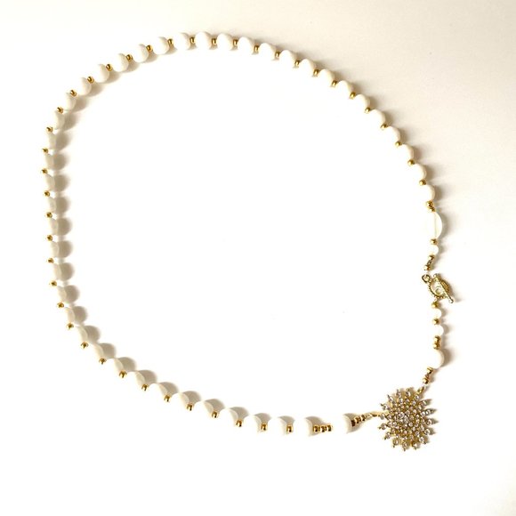 Zirconium Short Necklace with white glass and Crystals, Gold Plated - Picture 2 of 5